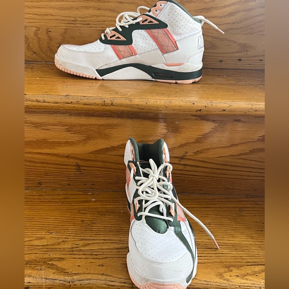 Nike Air SC Trainers Peach Green Good Condition
